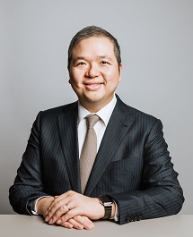 Photo: Mr Arthur Y. S. Luk